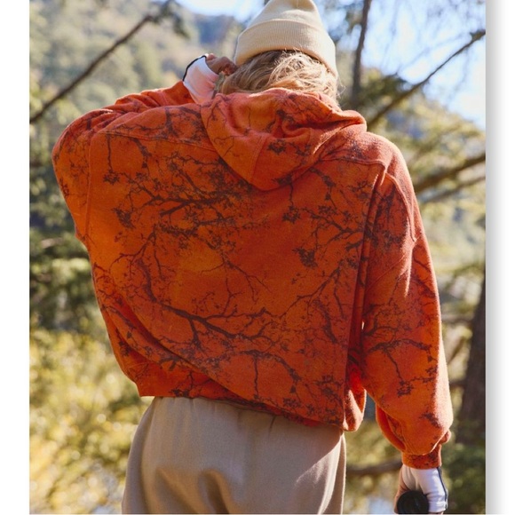 NWT FP Movement Final Call Printed Hoodie - Picture 4 of 4